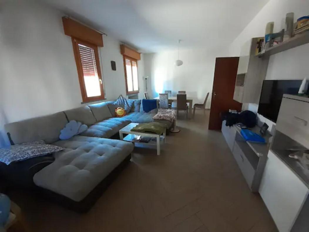 Apartmán The Awesome House With The Bomber Cat Lugo  Exteriér fotografie